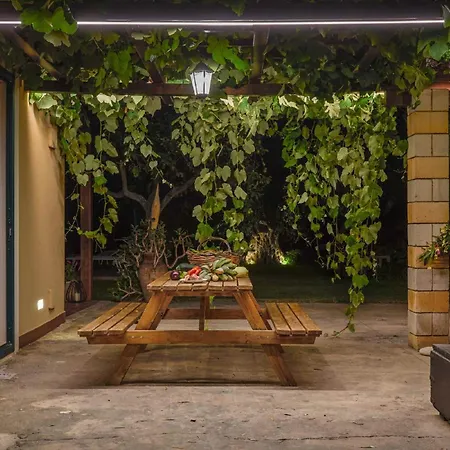 Giardino Tropicale Eco-friendly Private Pools Villa